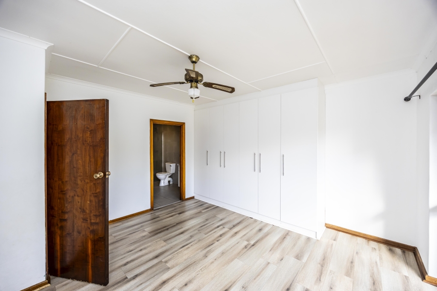 3 Bedroom Property for Sale in Bonza Bay Eastern Cape